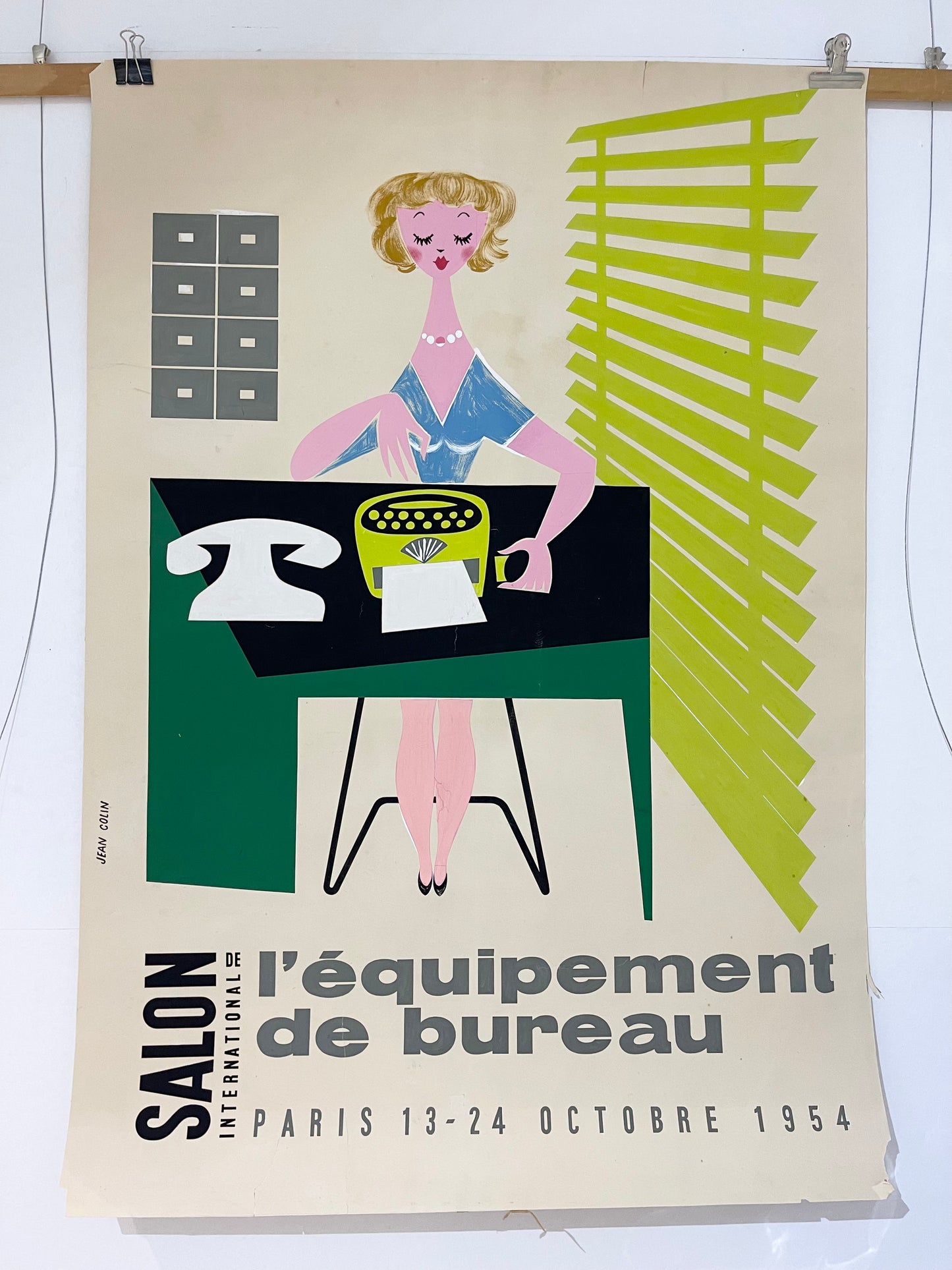 Salon de International by Jean Colin