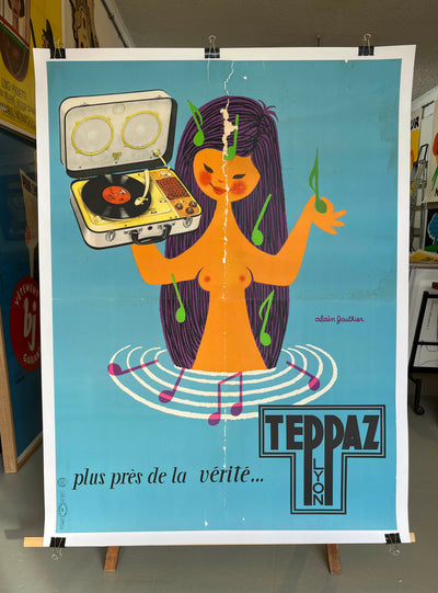 Teppaz Blue Record Girl by Alain Gauthier