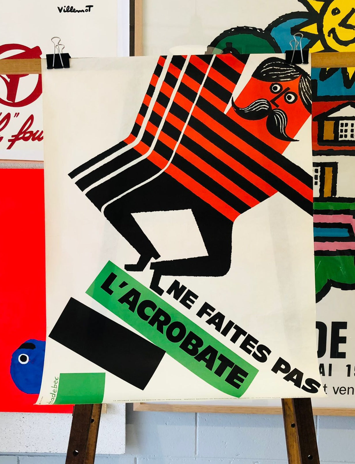 Ne Faites Pas L'Acrobate by Bernard Chadebec