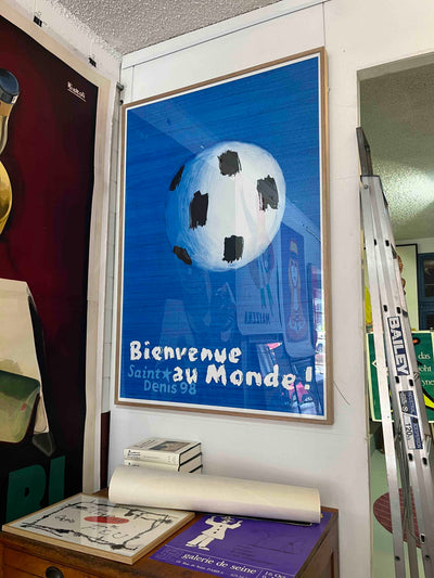 Quarez: Bienvenue Au Monde!