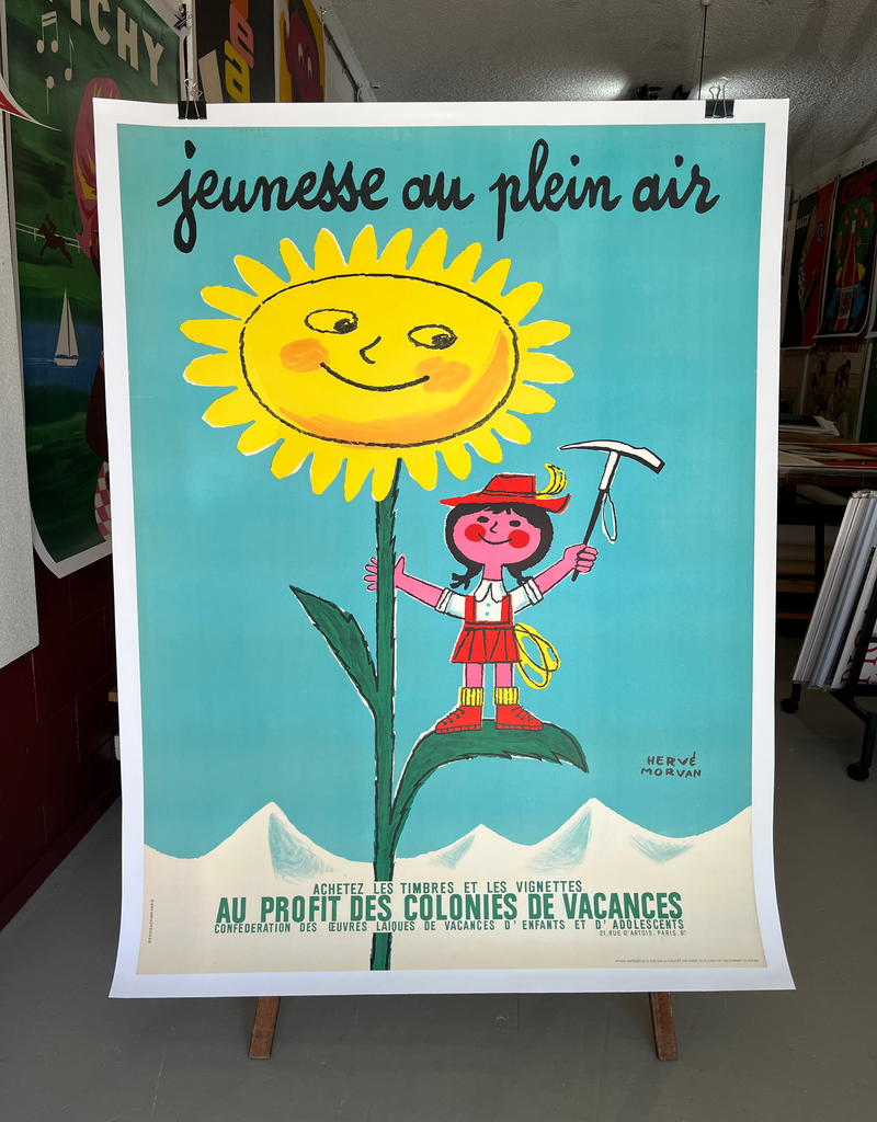 Jeunesse au Plein Air by Hervé Morvan