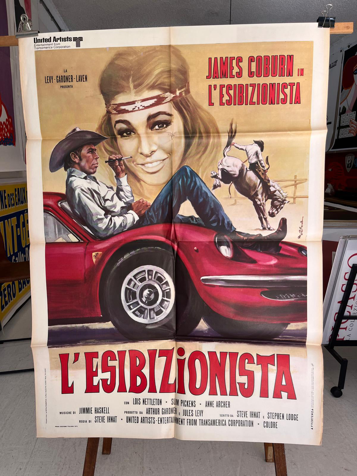 L'Esibizionista by Colizzi