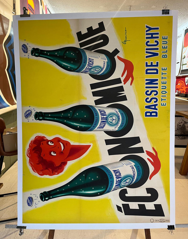 Vichy Saint Yorre Mineral Water by G.Nicolitch